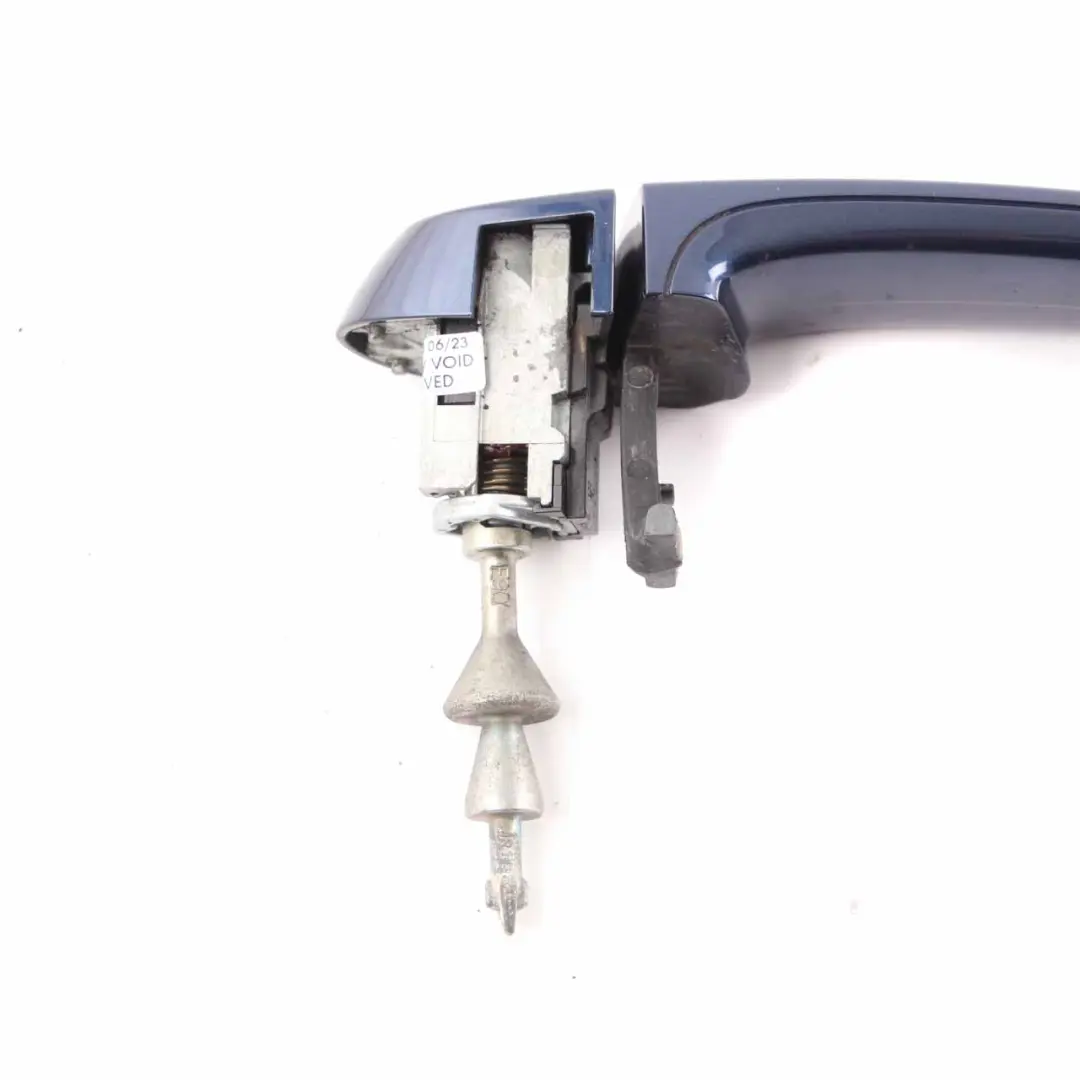 Door Handle BMW E90 E91 Front Right Grab O/S Tiefseeblau Blue Metallic A76 to with Part number 0445182 Door Handle BMW E90 E91 Front Right Grab O/S Tiefseeblau Blue Metallic A76 - SKU rhd-0445182-DSB - Part number 0445182