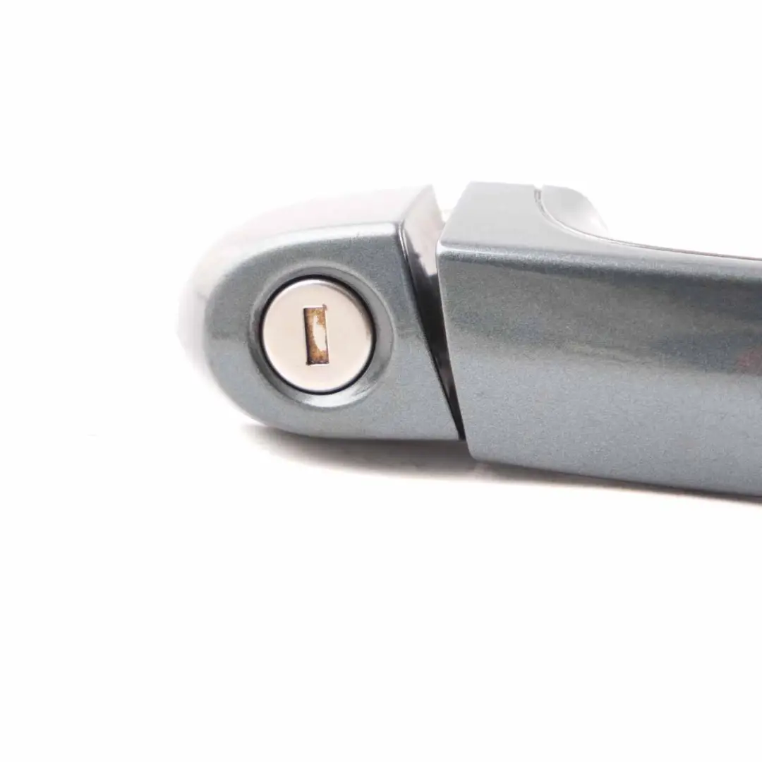 Door Handle BMW E90 E91 Grab Outside Front Right O/S Tasman Green Metallic - A81 to with Part number 0445182 Door Handle BMW E90 E91 Grab Outside Front Right O/S Tasman Green Metallic - A81 - SKU rhd-0445182-TAS - Part number 0445182