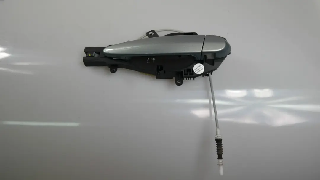 side grab door handle left rear N/S ARKTIS METALC to BMW 3 Series E90 E91 passenger with Part number 51210445184 BMW 3 Series E90 E91 passenger side grab door handle left rear N/S ARKTIS METALC - SKU rhd-0445184-AM3 - Part number 51210445184