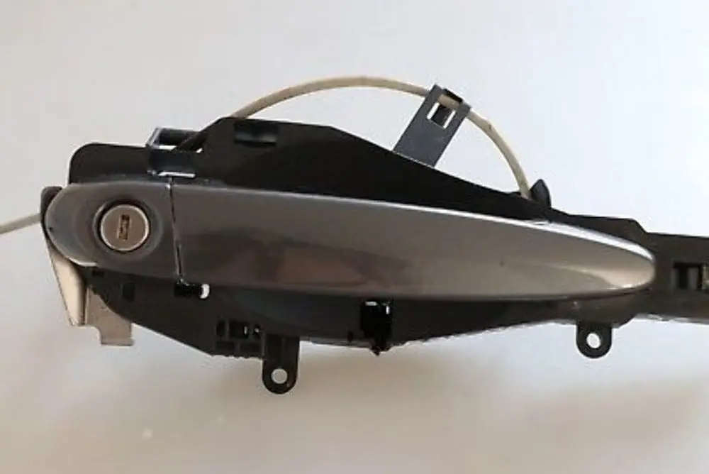 Complete Front Right Grab Handle O/S Sparkling Graphite to BMW 3 Series E90 E91 with Part number 445184 BMW 3 Series E90 E91 Complete Front Right Grab Handle O/S Sparkling Graphite - SKU rhd-0445184-SG - Part number 445184