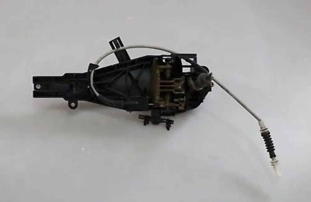 Complete Front Right Grab Handle O/S Sparkling Graphite to BMW 3 Series E90 E91 with Part number 445184 BMW 3 Series E90 E91 Complete Front Right Grab Handle O/S Sparkling Graphite - SKU rhd-0445184-SG1 - Part number 445184