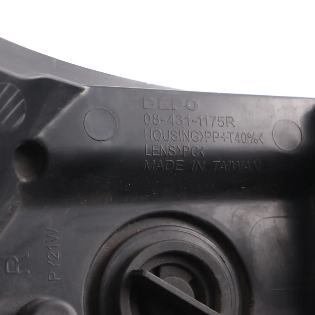 Headlamp Headlight Front Right O/S Lamp Light TAIWAN to Ford Transit MK7 with Part number 084311175R Ford Transit MK7 Headlamp Headlight Front Right O/S Lamp Light TAIWAN - SKU rhd-084311175R - Part number 084311175R