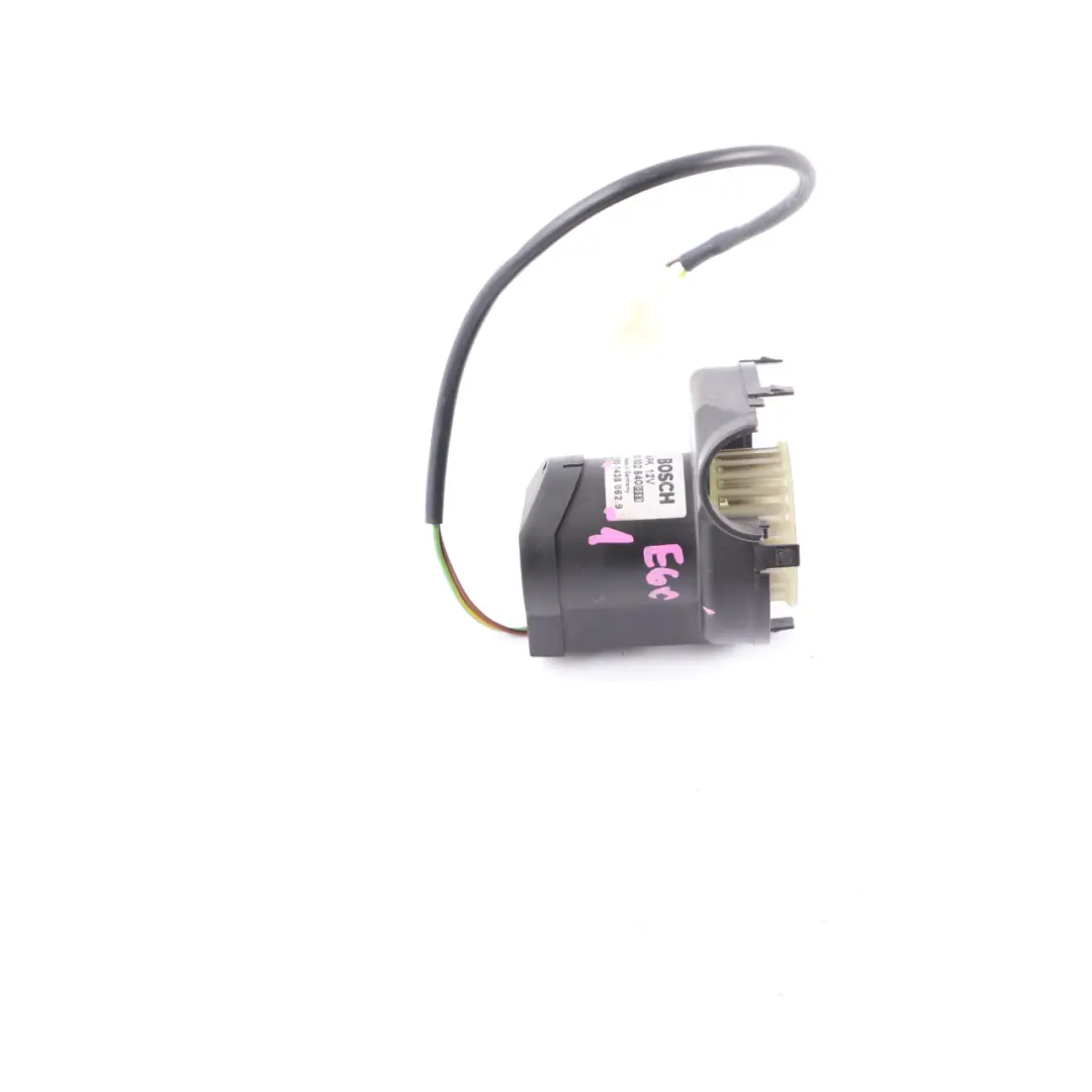 E-Box Fan Blower Motor Housing to BMW E60 E61 E65 X3 E83 X5 E53 E70 Z4 E85 with Part number 1438062 BMW E60 E61 E65 X3 E83 X5 E53 E70 Z4 E85 E-Box Fan Blower Motor Housing - SKU rhd-1438062-1 - Part number 1438062