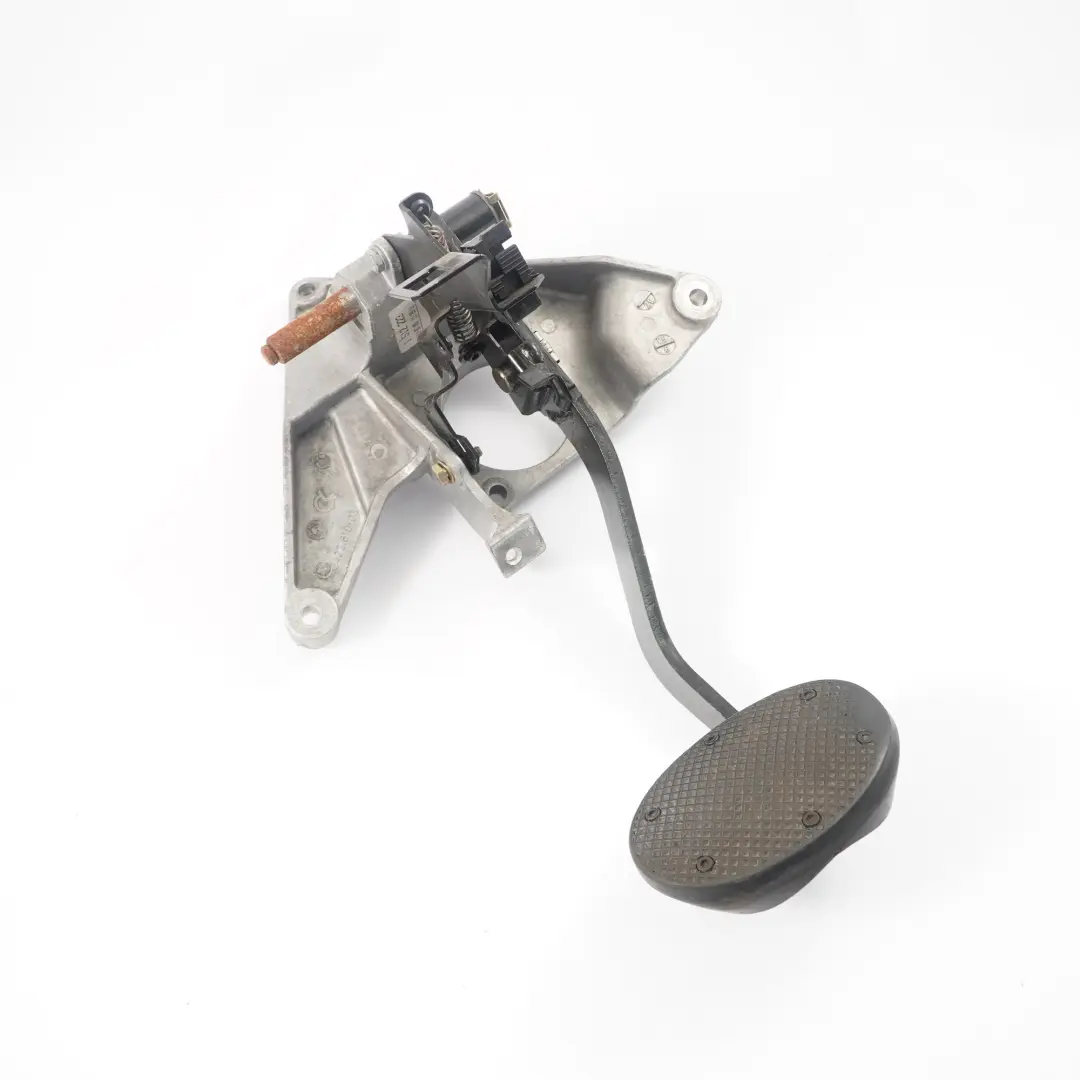 Brake Pedal Assembly Automatic Gearbox to MINI R50 R52 R53 with Part number 1512223 MINI R50 R52 R53 Brake Pedal Assembly Automatic Gearbox - SKU rhd-1512223-1 - Part number 1512223