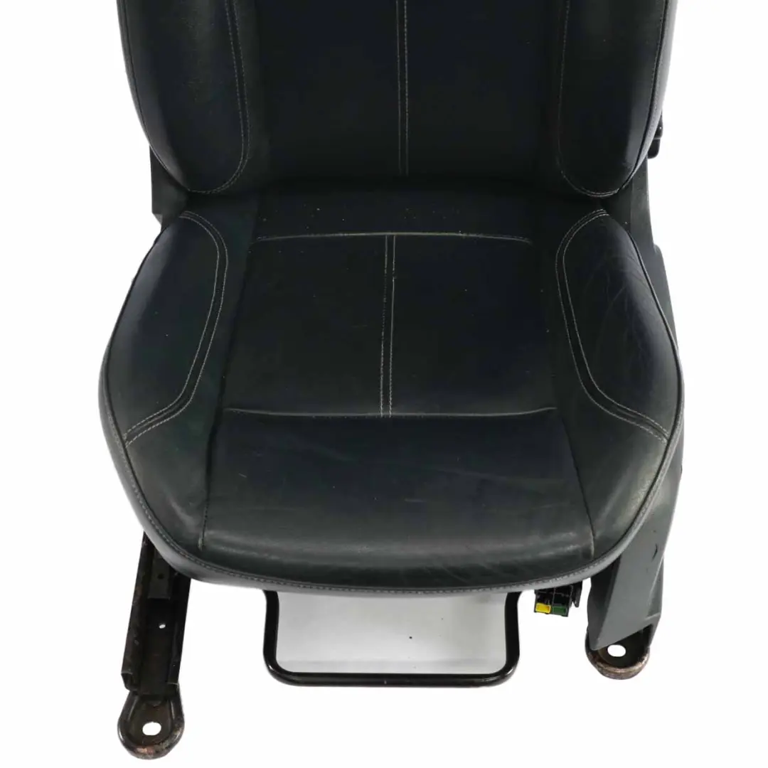 Front Seat Ford Fiesta MK7 Left N/S Leather Syracus Passenger Side to with Part number 1781453 Front Seat Ford Fiesta MK7 Left N/S Leather Syracus Passenger Side - SKU rhd-1781453 - Part number 1781453