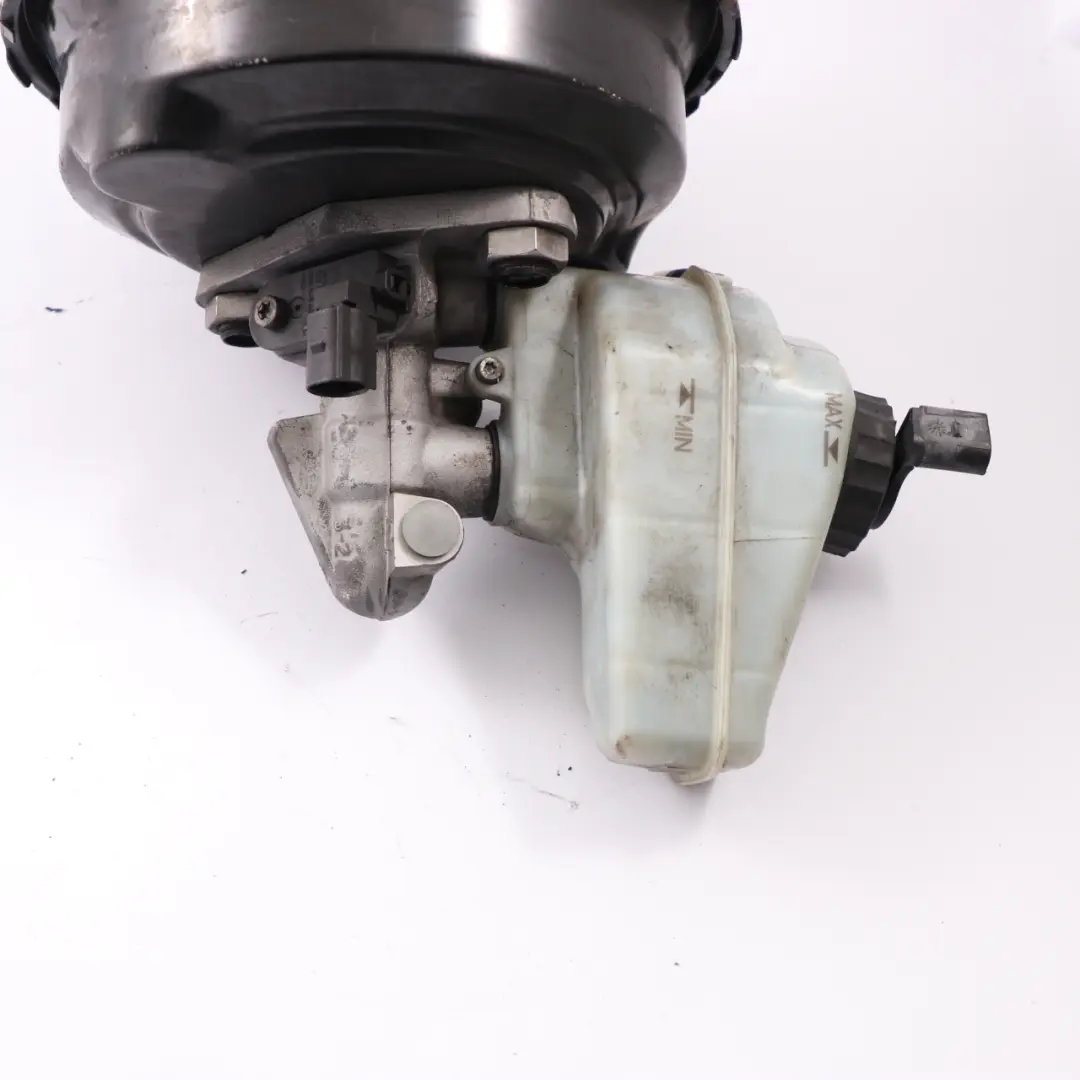 Brake Servo Booster Master Cylinder Unit to Audi A3 8P with Part number 1K2614105AR Audi A3 8P Brake Servo Booster Master Cylinder Unit - SKU rhd-1K2614105AR - Part number 1K2614105AR