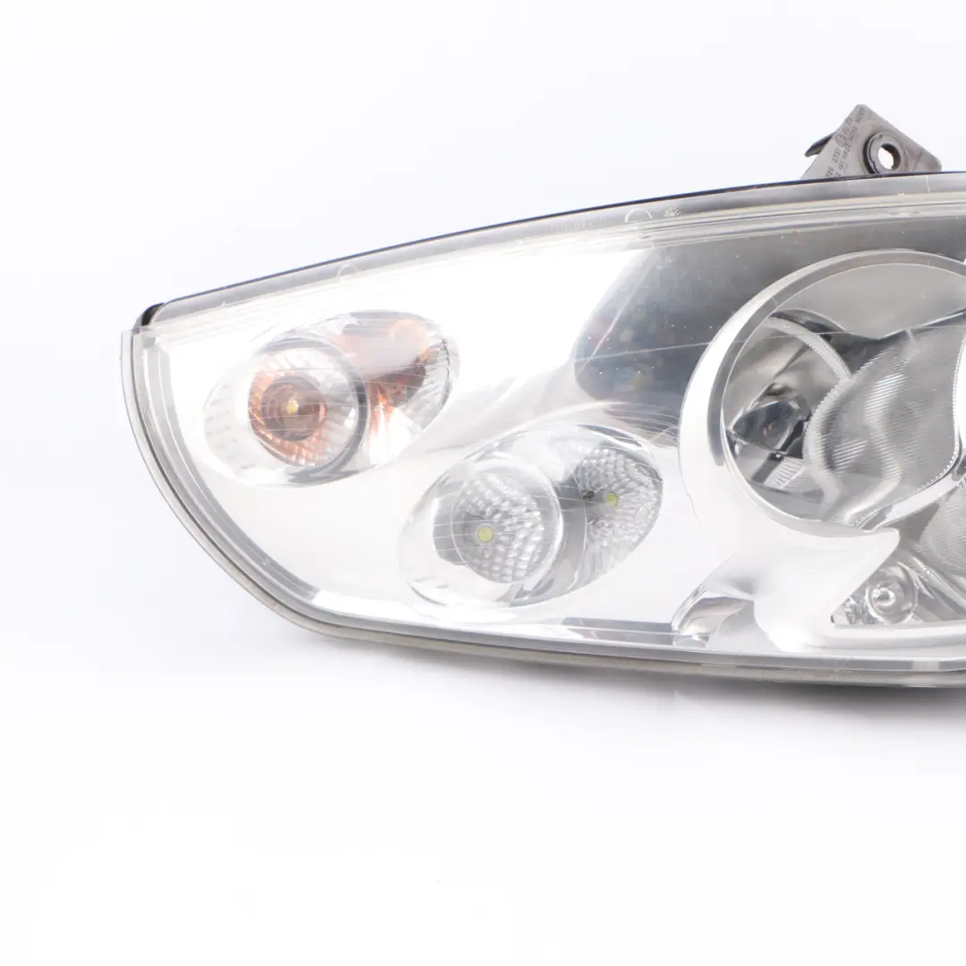 Headlight Lamp Front Right O/S to Renault Master 3 Vauxhall Movano B with Part number 260108202R Renault Master 3 Vauxhall Movano B Headlight Lamp Front Right O/S - SKU rhd-260108202R - Part number 260108202R