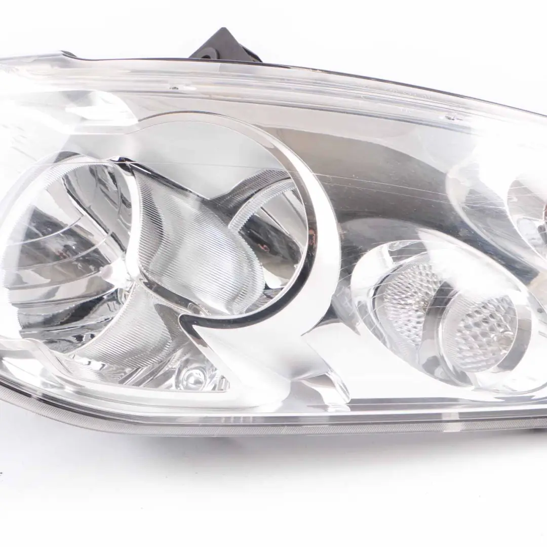 Headlight Lamp Front Left N/S to Renault Master 3 Vauxhall Movano B with Part number 260600050R Renault Master 3 Vauxhall Movano B Headlight Lamp Front Left N/S - SKU rhd-260600050R - Part number 260600050R