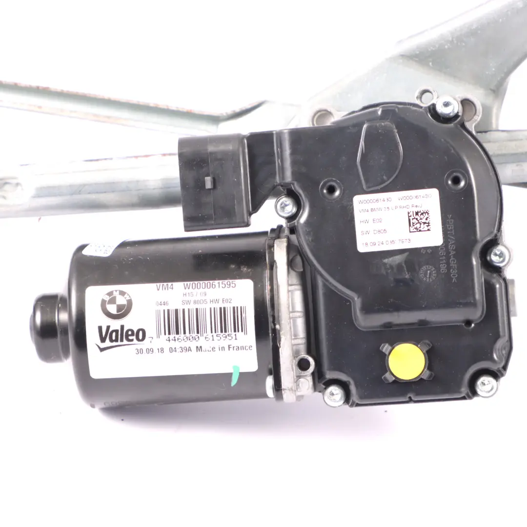 Windscreen Front Wiper Linkage System Mechanism Motor Drive to BMW G30 G31 with Part number 2709190 BMW G30 G31 Windscreen Front Wiper Linkage System Mechanism Motor Drive - SKU rhd-2709190 - Part number 2709190