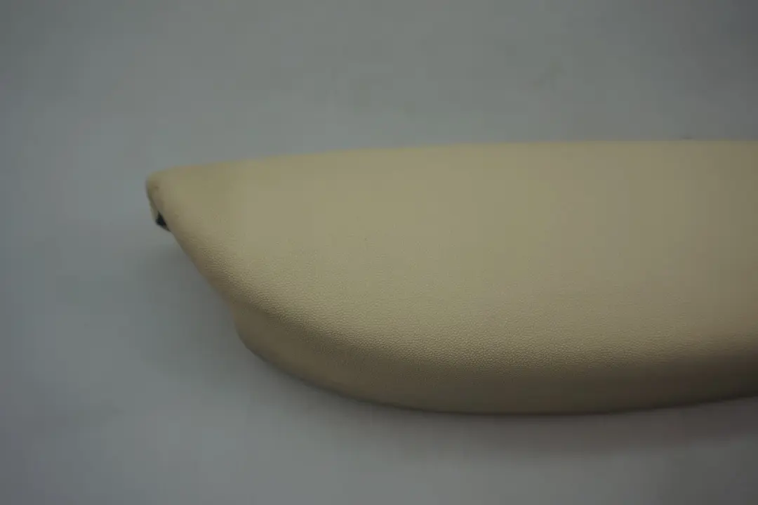 Armrest Cover Trim Front Right Door O/S Cream White to BMW Mini Cooper R55 R56 R57 with Part number 2752474 BMW Mini Cooper R55 R56 R57 Armrest Cover Trim Front Right Door O/S Cream White - SKU rhd-2752474 - Part number 2752474