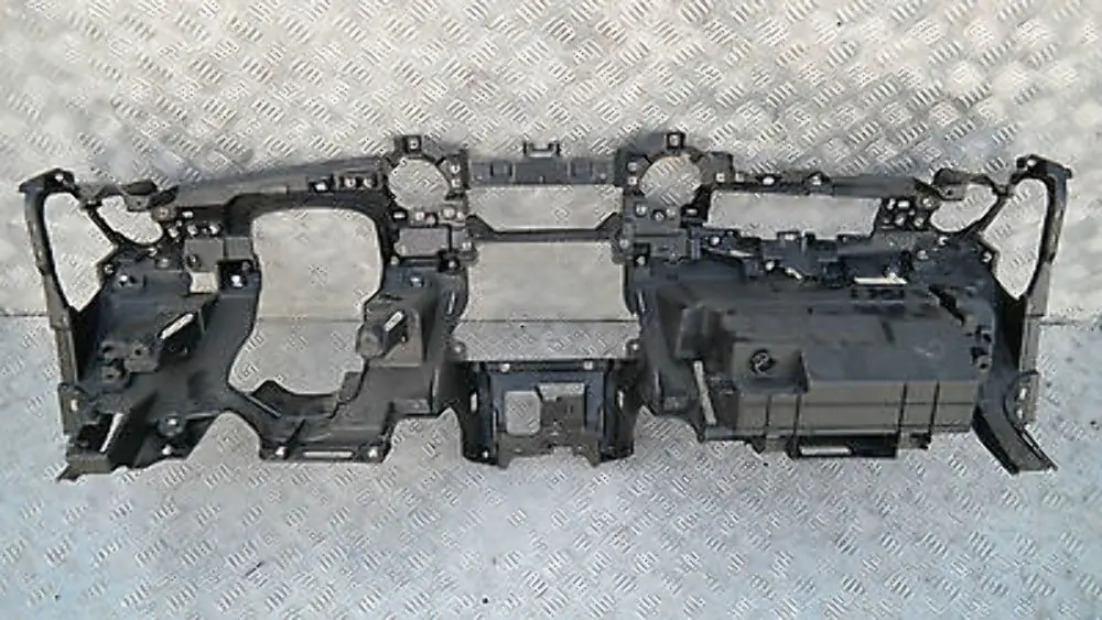 Dashboard Dash Instrument Panel Bottom Mounting to Mini Cooper R55 R56 with Part number 2752762 Mini Cooper R55 R56 Dashboard Dash Instrument Panel Bottom Mounting - SKU rhd-2752762 - Part number 2752762