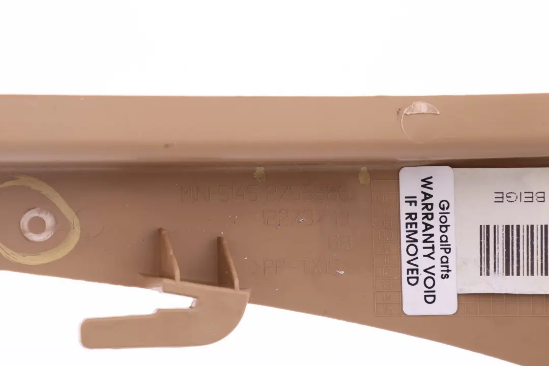 Zaślepka osłona listwa prawa do MINI R56 o numerze 2755586 MINI R56 Zaślepka osłona listwa prawa - SKU rhd-2755586-1 - Numer Części 2755586