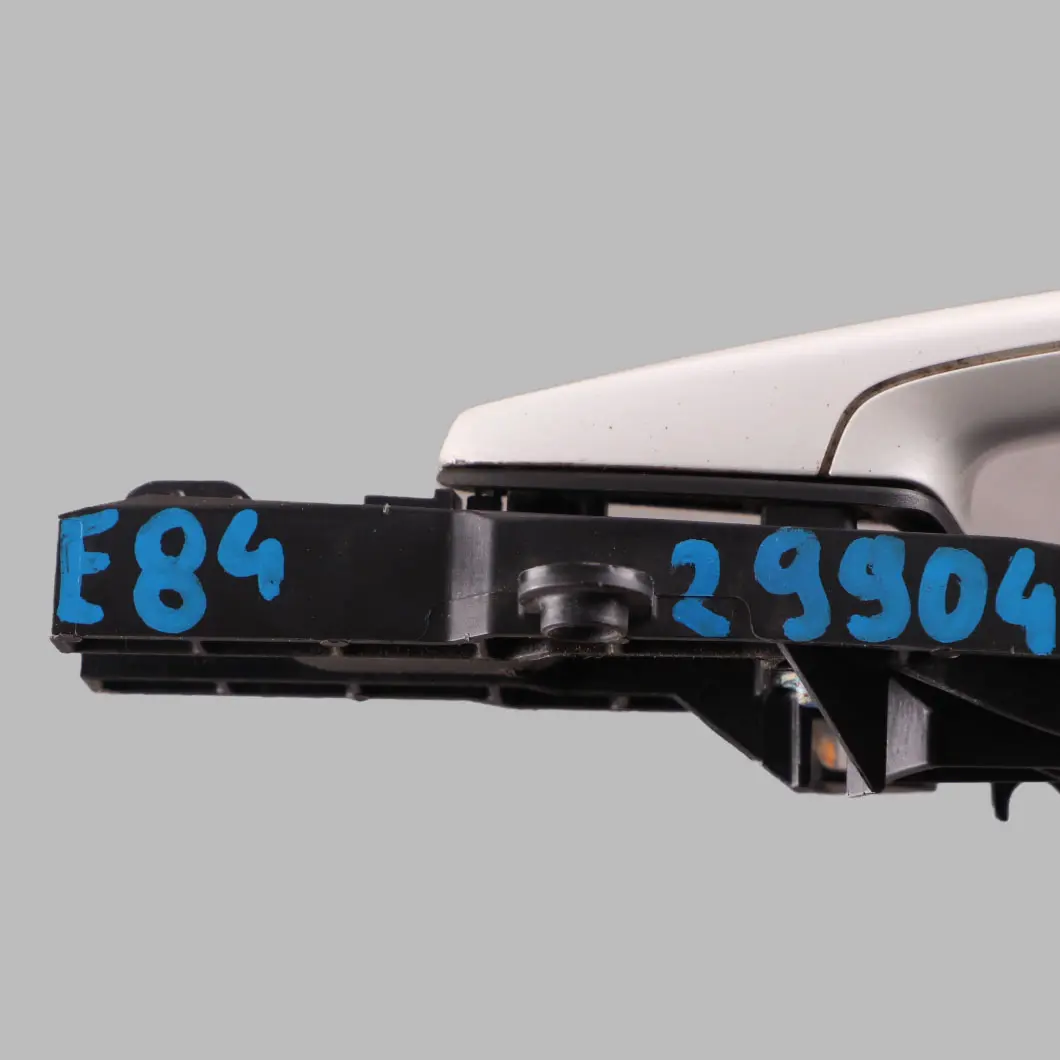 BMW X1 E84 Front Left Door Grab Handle N/S Mineral White Metallic A96 - SKU rhd-2990415-MW1 - Part number 2990415