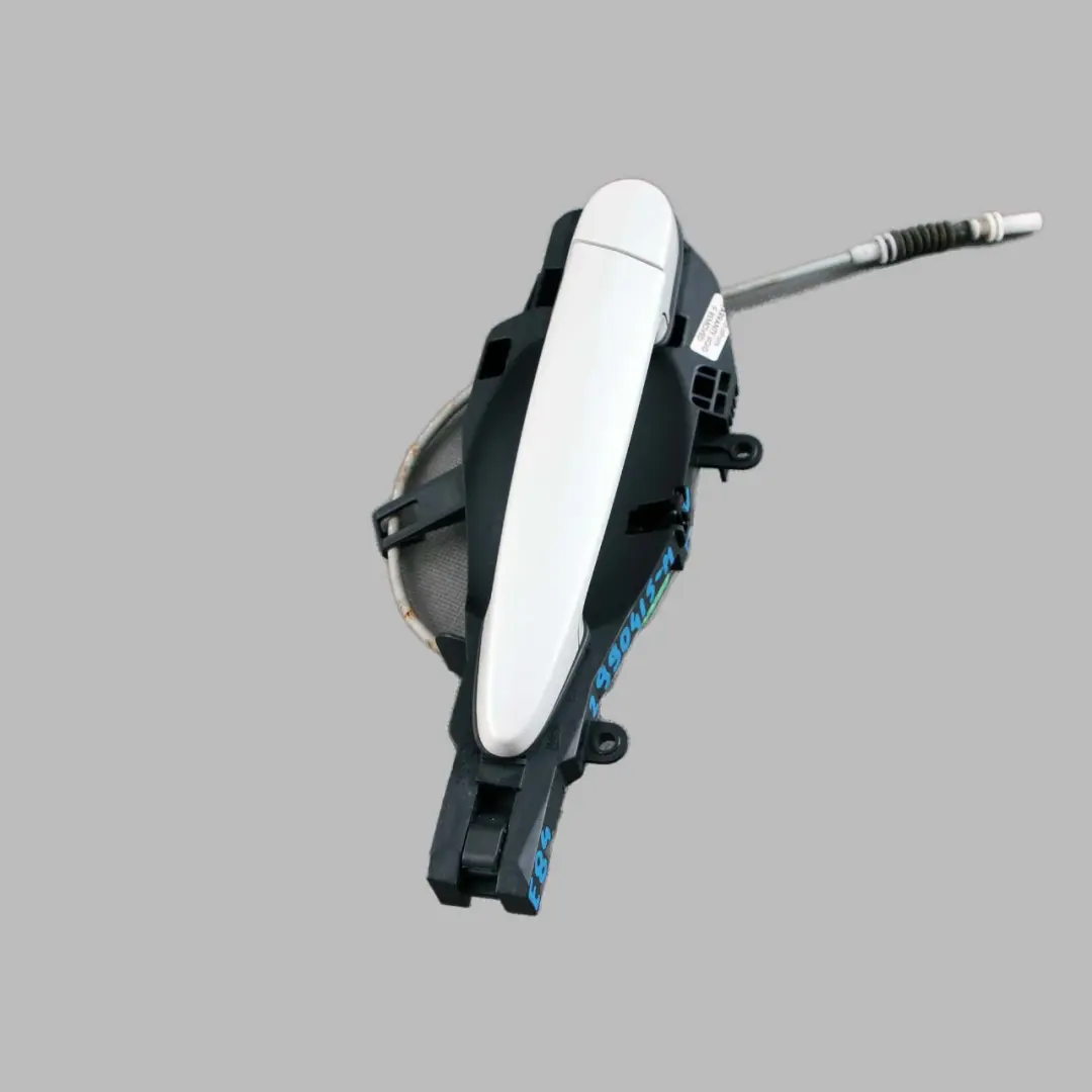 BMW X1 E84 Front Left Door Grab Handle N/S Mineral White Metallic A96 - SKU rhd-2990415-MW - Part number 2990415