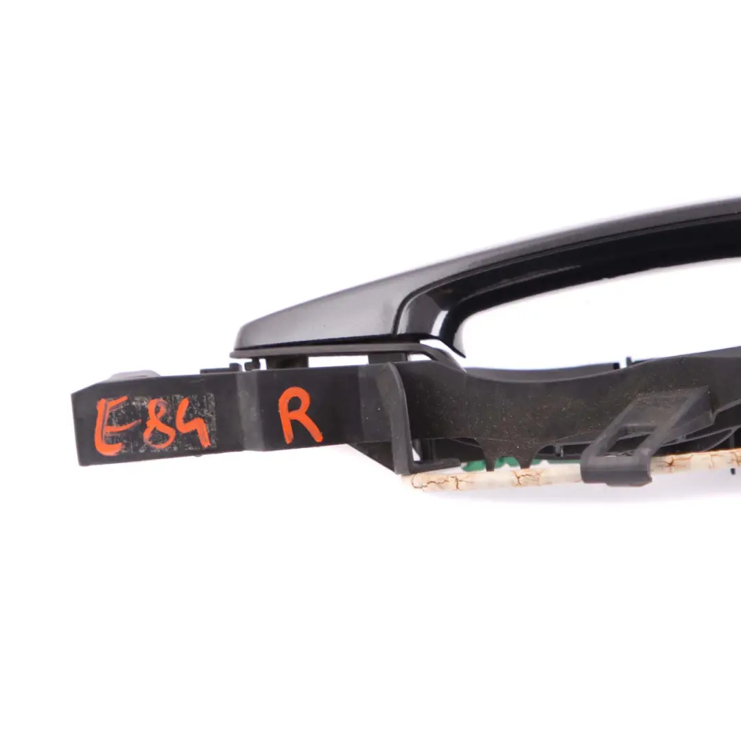 Grab Handle BMW X1 E84 Front Right Outside Door O/S Black Sapphire Metallic 475 to with Part number 2992972 Grab Handle BMW X1 E84 Front Right Outside Door O/S Black Sapphire Metallic 475 - SKU rhd-2992972-BS1 - Part number 2992972