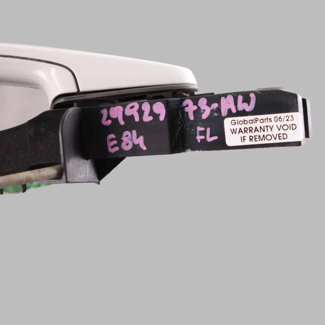 Door Handle Front Left N/S Outside Exterior Grab Alpinweiss - 300 to BMW X1 E84 with Part number 2992973 BMW X1 E84 Door Handle Front Left N/S Outside Exterior Grab Alpinweiss - 300 - SKU rhd-2992973-AW1 - Part number 2992973