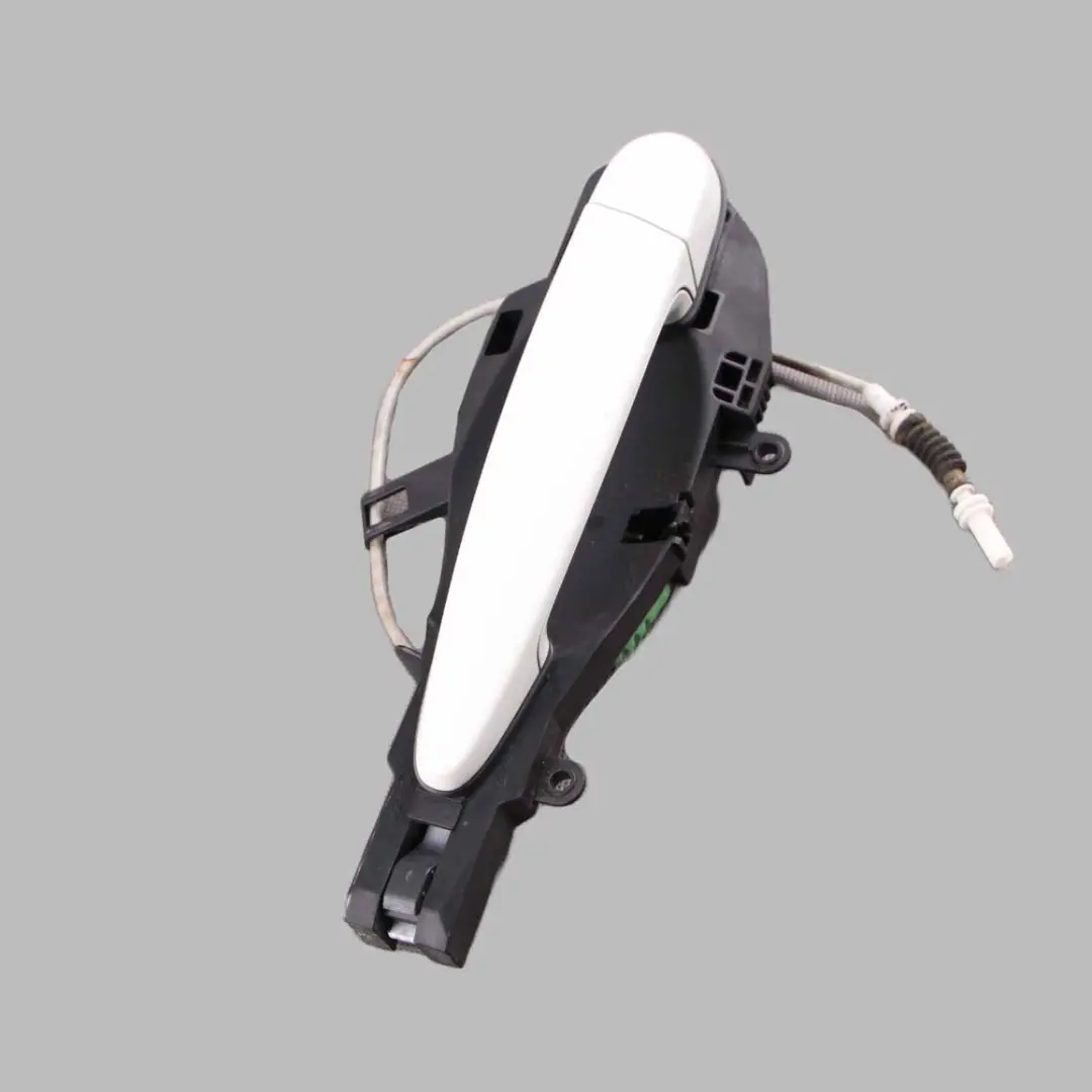 Door Handle Front Left N/S Outside Exterior Grab Alpinweiss - 300 to BMW X1 E84 with Part number 2992973 BMW X1 E84 Door Handle Front Left N/S Outside Exterior Grab Alpinweiss - 300 - SKU rhd-2992973-AW1 - Part number 2992973