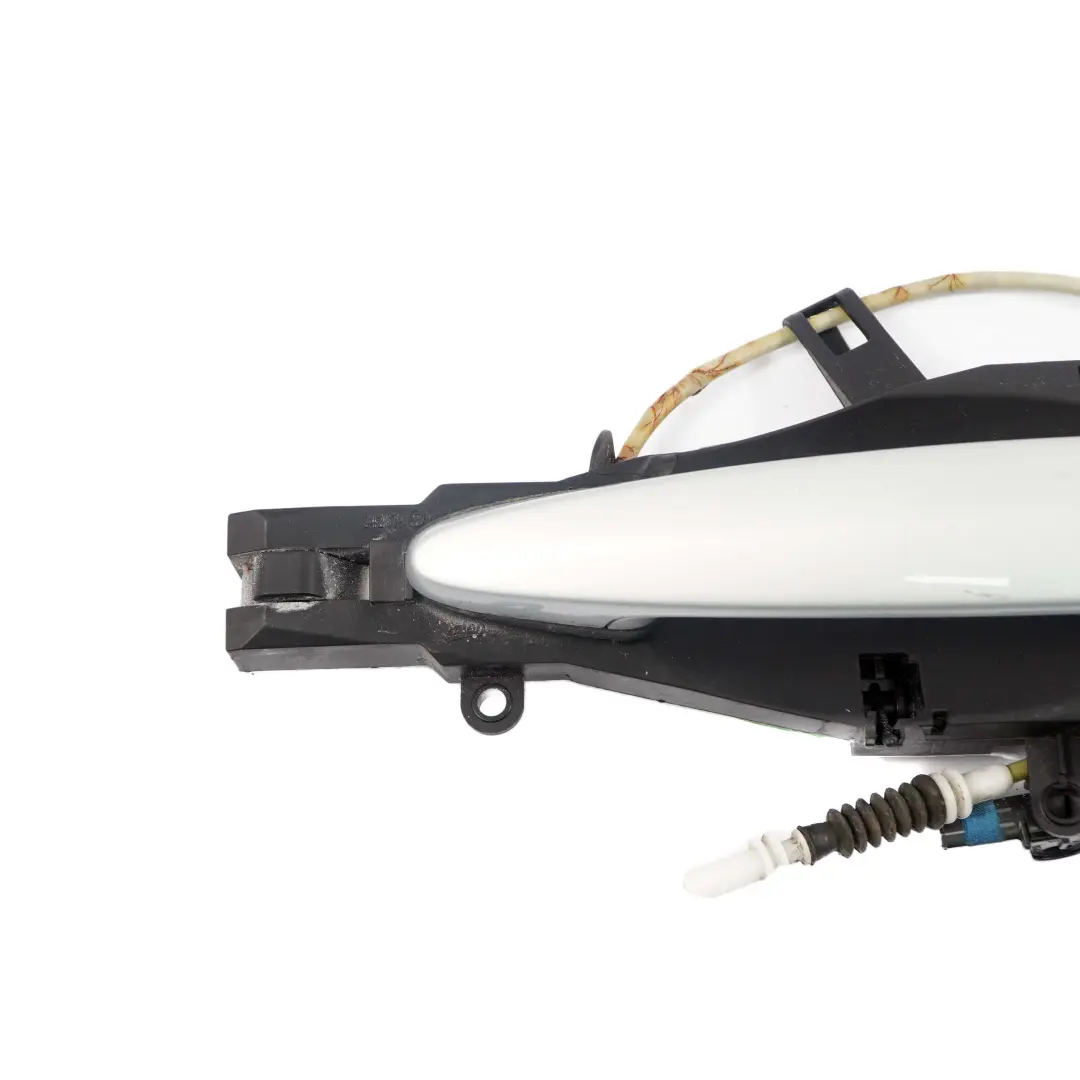 Door Handle Grab Front Left N/S Glacier Silber Silver Metallic A83 to BMW X1 E84 with Part number 2992973 BMW X1 E84 Door Handle Grab Front Left N/S Glacier Silber Silver Metallic A83 - SKU rhd-2992973-GSB - Part number 2992973