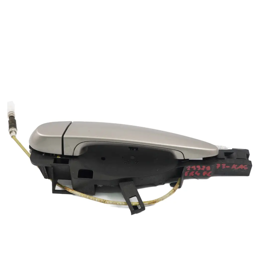 Door Handle BMW X1 E84 Front Left N/S Grab Kaschmirsilber Cashmere Silver A72 to with Part number 2992973 Door Handle BMW X1 E84 Front Left N/S Grab Kaschmirsilber Cashmere Silver A72 - SKU rhd-2992973-KAS - Part number 2992973