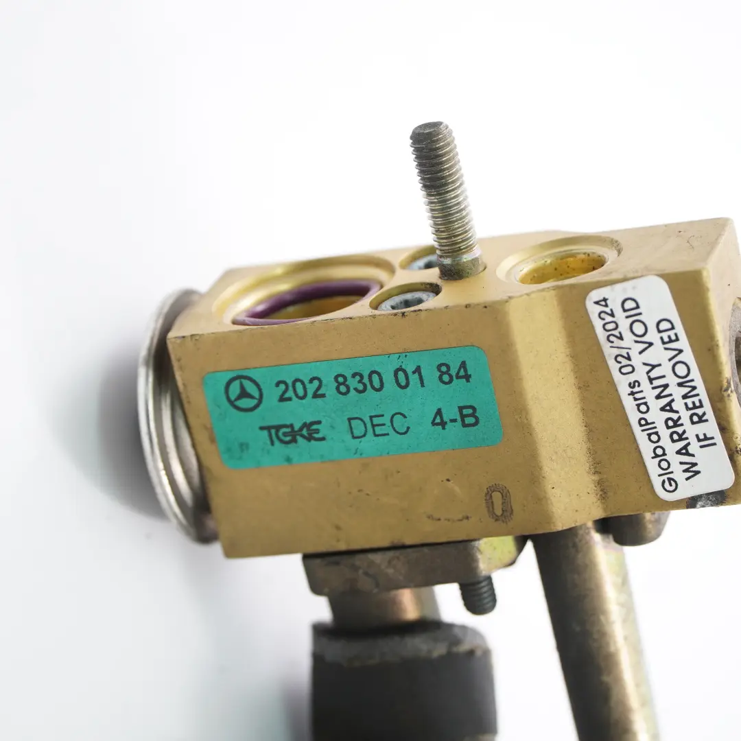 Expansion Valve A/C Air Conditioning Valve Unit Pipe to Volkswagen LT 35 with Part number 2D2820719 Volkswagen LT 35 Expansion Valve A/C Air Conditioning Valve Unit Pipe - SKU rhd-2D2820719 - Part number 2D2820719