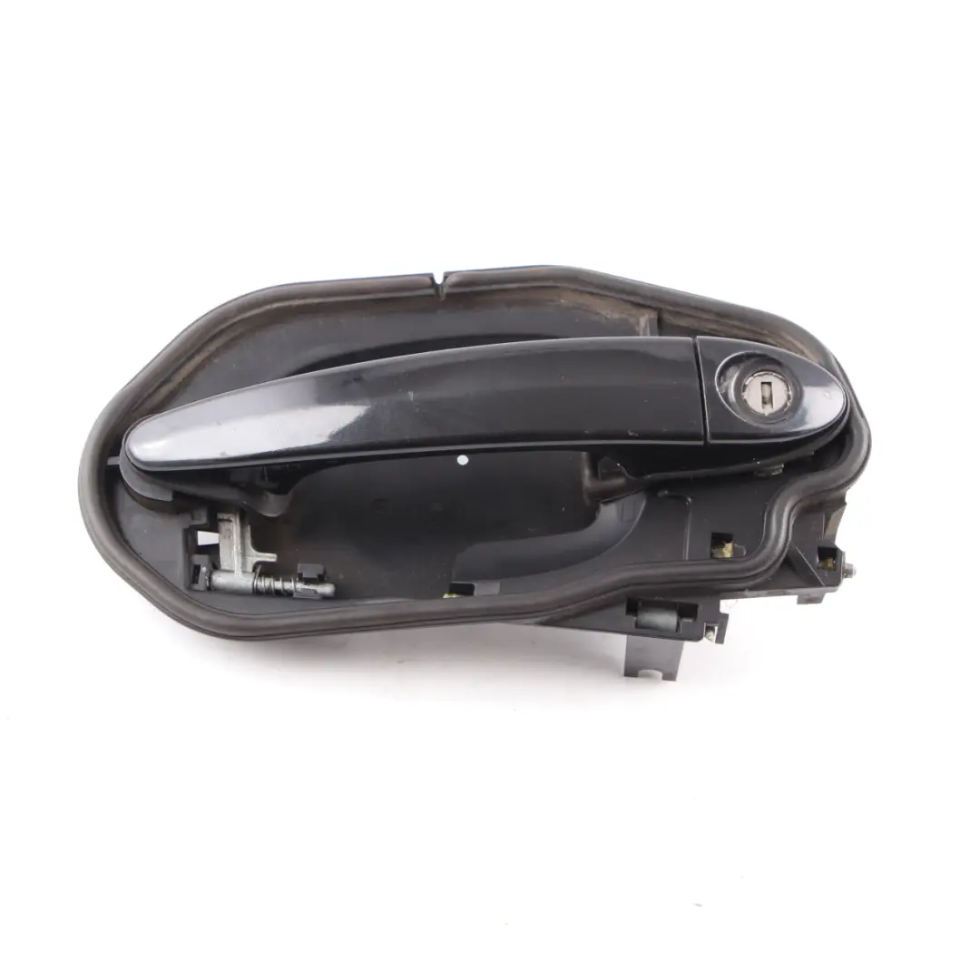 Complete Front Right Grab Handle O/S Black Sapphire Metallic to BMW X3 Series E83 with Part number 3402592 BMW X3 Series E83 Complete Front Right Grab Handle O/S Black Sapphire Metallic - SKU rhd-3402592-BS - Part number 3402592