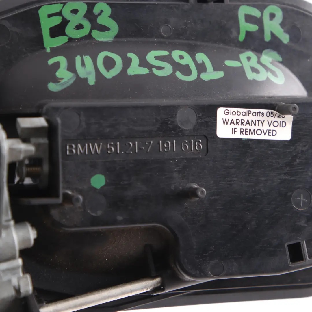 Complete Front Right Grab Handle O/S Black Sapphire Metallic to BMW X3 Series E83 with Part number 3402592 BMW X3 Series E83 Complete Front Right Grab Handle O/S Black Sapphire Metallic - SKU rhd-3402592-BS - Part number 3402592