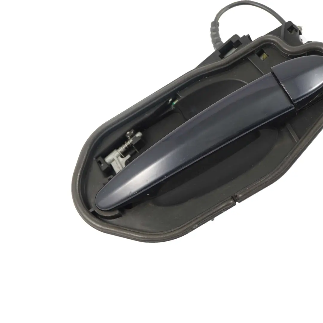 Complete Front Left Grab Handle N/S Monacoblau Monaco Blue A35 to BMW X3 E83 with Part number 3402592 BMW X3 E83 Complete Front Left Grab Handle N/S Monacoblau Monaco Blue A35 - SKU rhd-3402592-MB1 - Part number 3402592