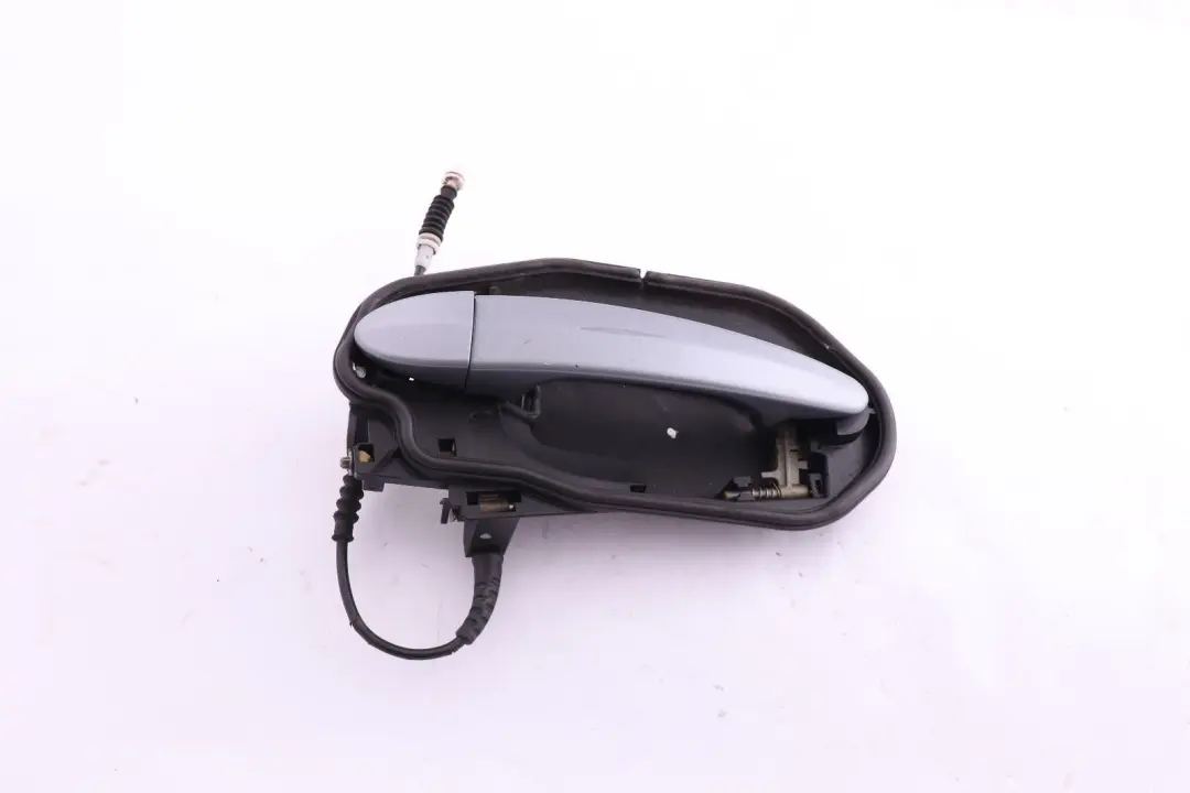 Complete Front Left Grab Handle N/S Silbergrau Silver Grey to BMW X3 Series E83 with Part number 3402592 BMW X3 Series E83 Complete Front Left Grab Handle N/S Silbergrau Silver Grey - SKU rhd-3402592-SBG - Part number 3402592