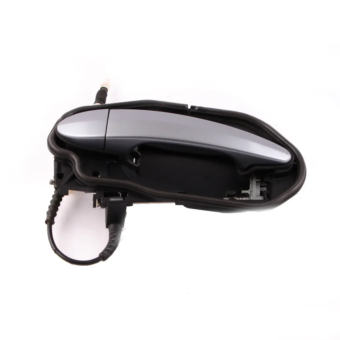 Complete Front Left Grab Handle N/S Silbergrau Silver Grey to BMW X3 Series E83 with Part number 3402592 BMW X3 Series E83 Complete Front Left Grab Handle N/S Silbergrau Silver Grey - SKU rhd-3402592-SBG1 - Part number 3402592