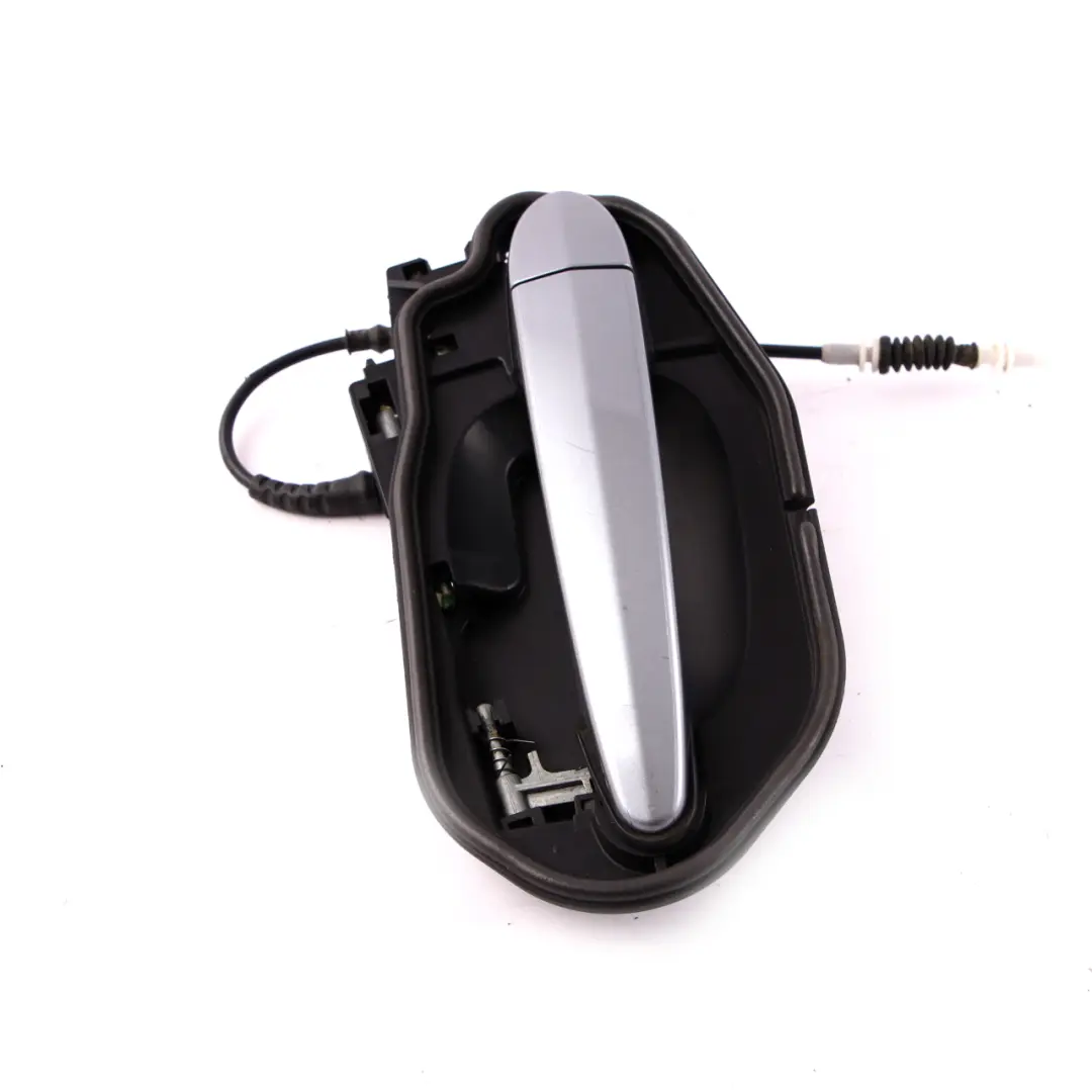 Complete Front Left Grab Handle N/S Silbergrau Silver Grey to BMW X3 Series E83 with Part number 3402592 BMW X3 Series E83 Complete Front Left Grab Handle N/S Silbergrau Silver Grey - SKU rhd-3402592-SBG1 - Part number 3402592