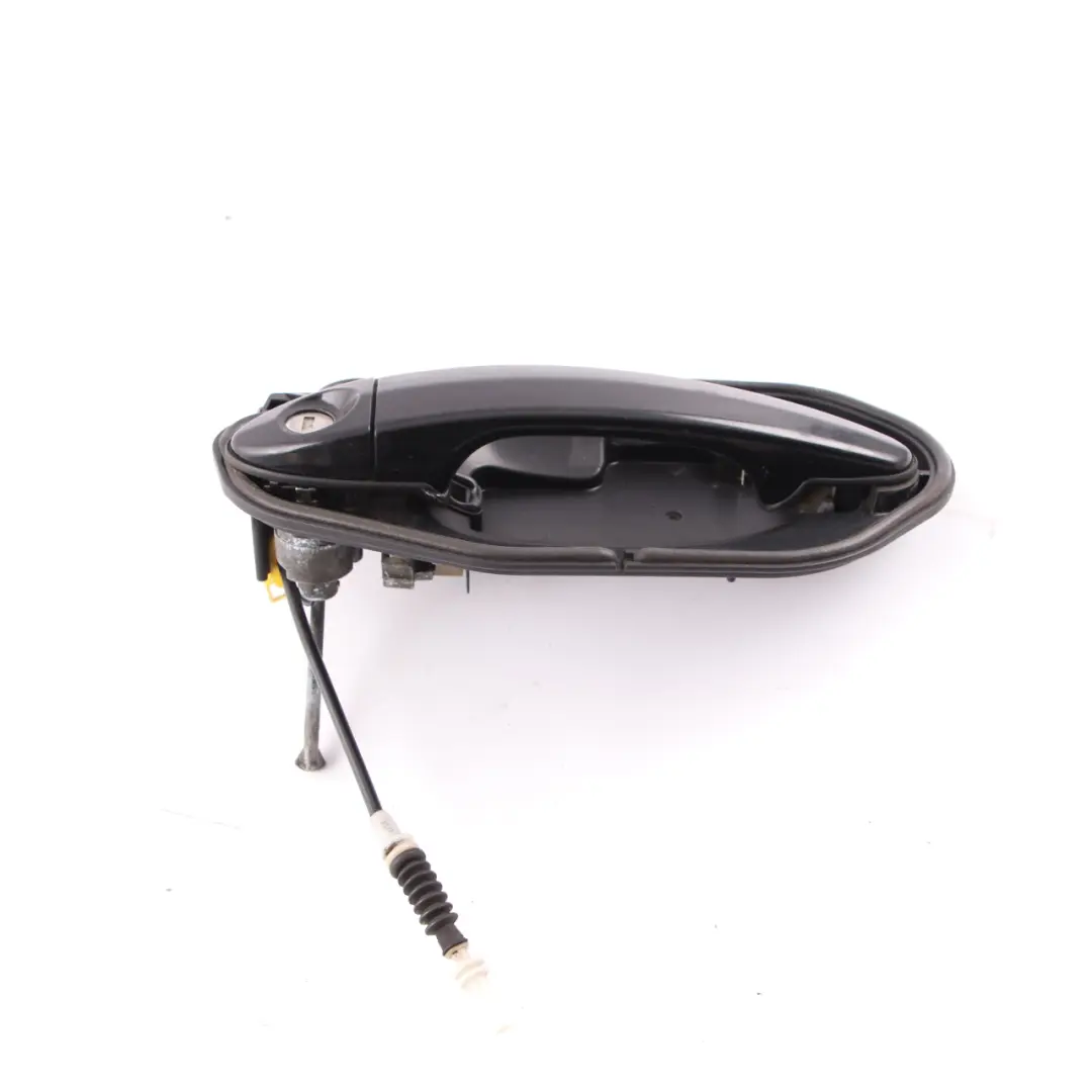 Complete Front Right Grab Handle O/S Schwarz 2 Black 668 to BMW X3 E83 with Part number 3402592 BMW X3 E83 Complete Front Right Grab Handle O/S Schwarz 2 Black 668 - SKU rhd-3402592-SCH - Part number 3402592