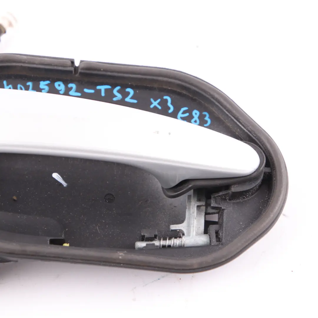 Grab Handle BMW X3 E83 Complete Front Left N/S Titansilber Titanium Silver 354 to with Part number 3402592 Grab Handle BMW X3 E83 Complete Front Left N/S Titansilber Titanium Silver 354 - SKU rhd-3402592-TS2 - Part number 3402592