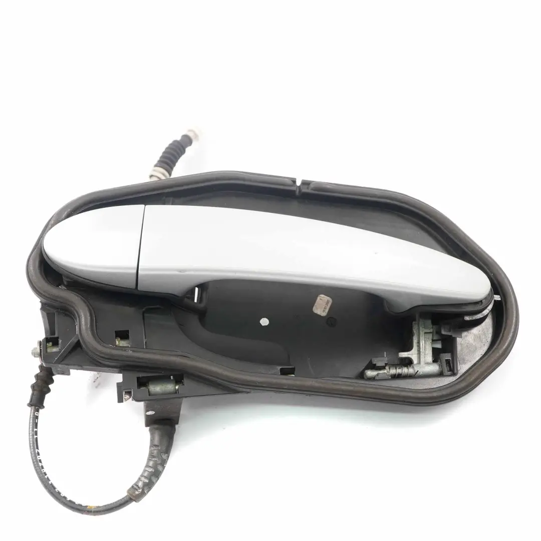 Grab Handle BMW X3 E83 Complete Front Left N/S Titansilber Titanium Silver 354 to with Part number 3402592 Grab Handle BMW X3 E83 Complete Front Left N/S Titansilber Titanium Silver 354 - SKU rhd-3402592-TS - Part number 3402592