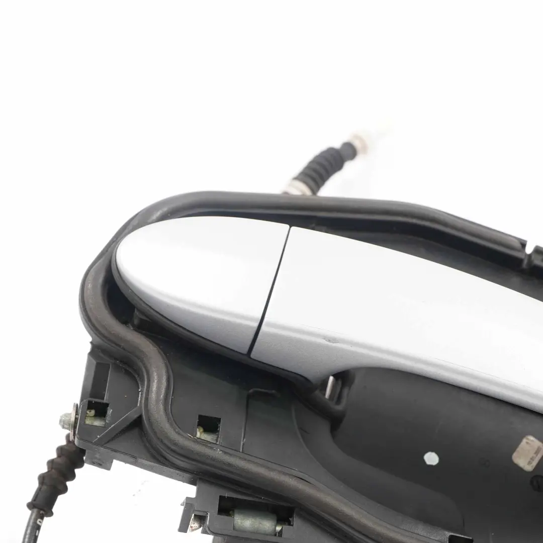 Grab Handle BMW X3 E83 Complete Front Left N/S Titansilber Titanium Silver 354 to with Part number 3402592 Grab Handle BMW X3 E83 Complete Front Left N/S Titansilber Titanium Silver 354 - SKU rhd-3402592-TS - Part number 3402592