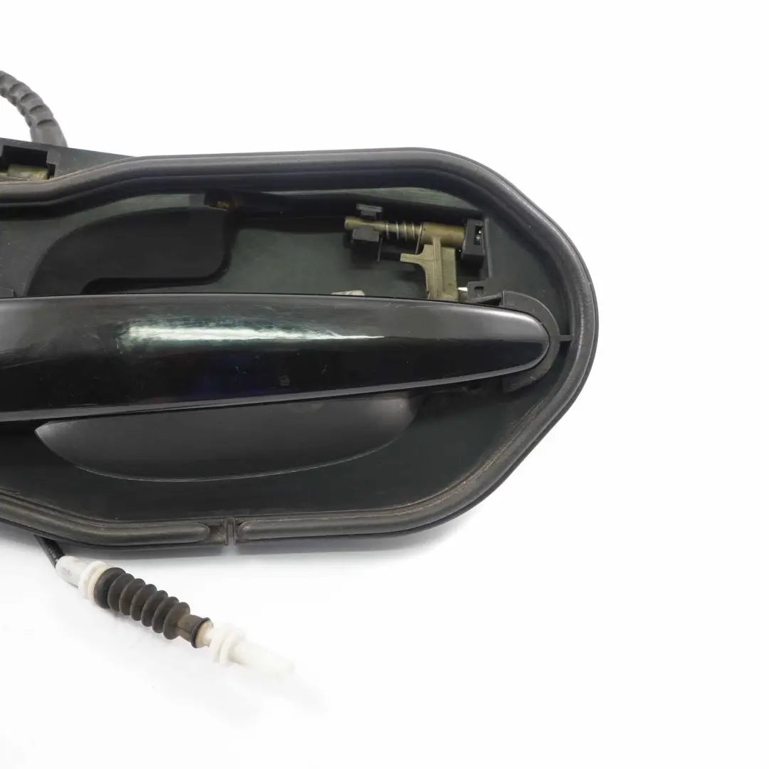 Complete Rear Right Grab Handle O/S Black Schwarz 2 to BMW X3 Series E83 with Part number 3402593 BMW X3 Series E83 Complete Rear Right Grab Handle O/S Black Schwarz 2 - SKU rhd-3402593-SCH - Part number 3402593