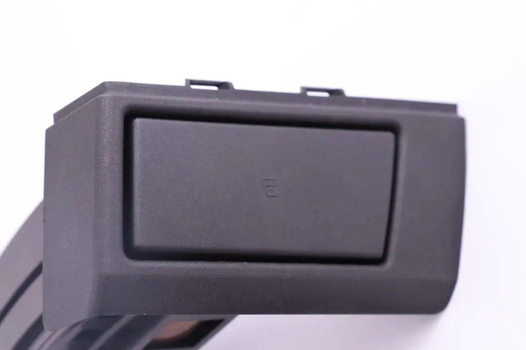 BMW X3 SERIES 1 E83 Cup Drink Holder Drivers Side Right O/S Grey Grau - SKU rhd-3402693-1 - Part number 3402693