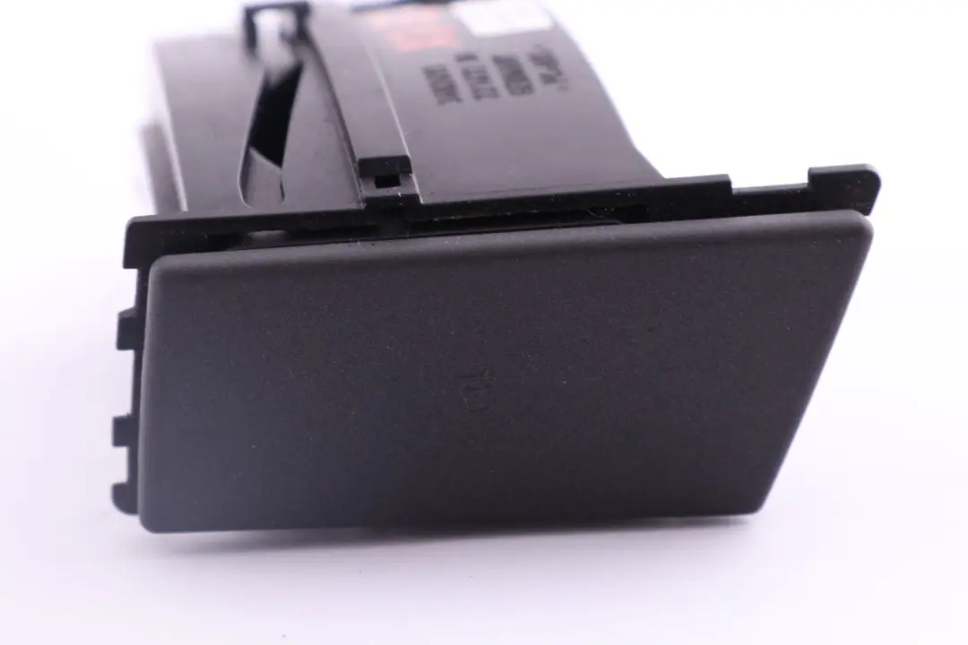 Drink Holder Drivers Side Right O/S Grey Grau to BMW X3 SERIES E83 Cup with Part number 3402693 BMW X3 SERIES E83 Cup Drink Holder Drivers Side Right O/S Grey Grau - SKU rhd-3402693 - Part number 3402693