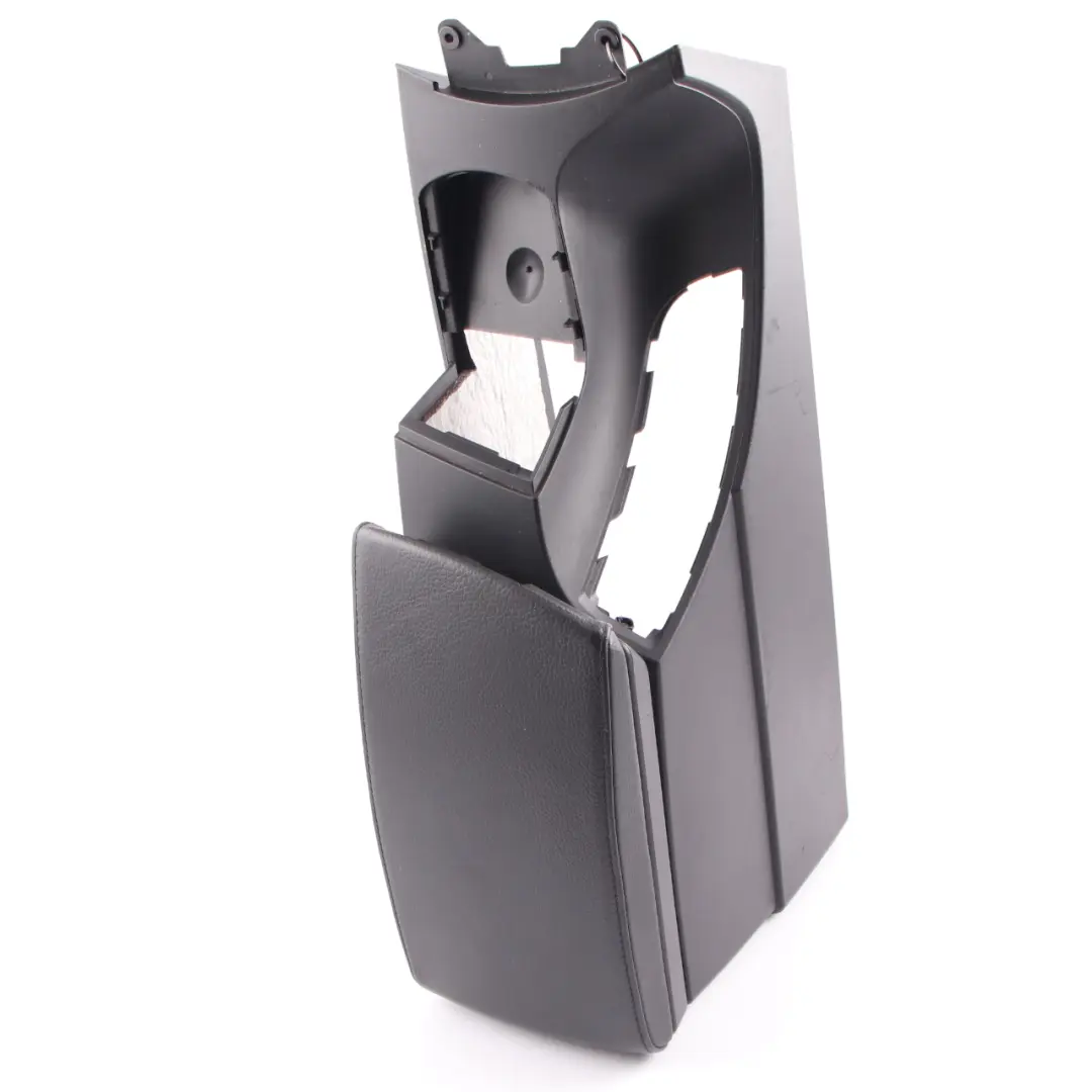 Centre Console Armrest Armrest Storage Tray Black Leather to BMW X3 E83 with Part number 3405747 BMW X3 E83 Centre Console Armrest Armrest Storage Tray Black Leather - SKU rhd-3405747 - Part number 3405747