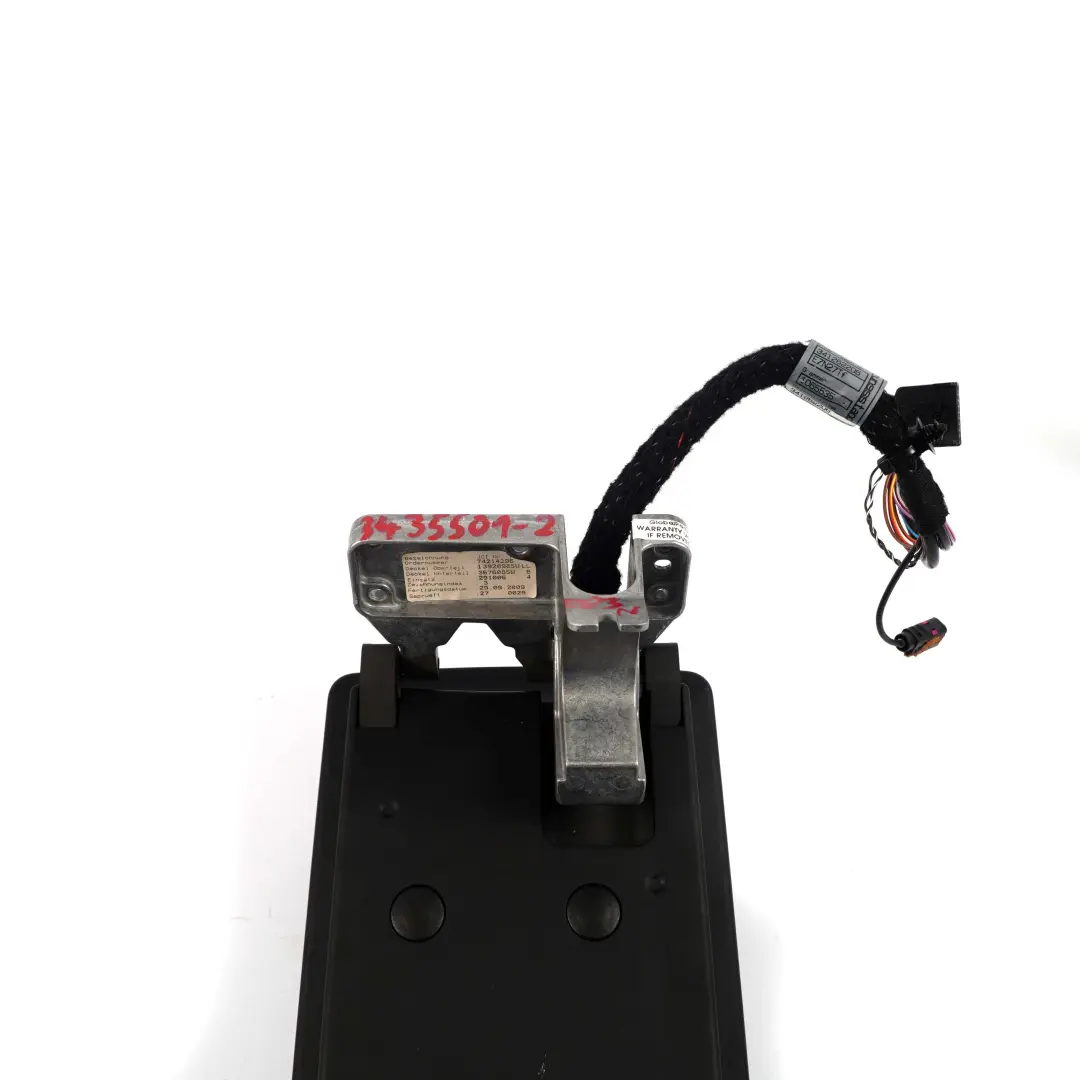 Armrest Cover BMW X3 E83 LCI Front Imitaion Leather Black to with Part number 3435501 Armrest Cover BMW X3 E83 LCI Front Imitaion Leather Black - SKU RHD-3435501-3 - Part number 3435501