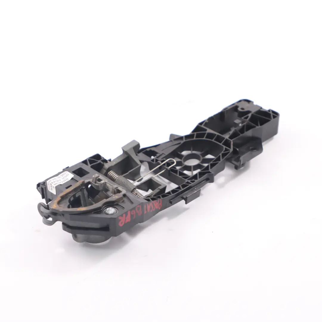 Door Handle Base Front Right O/S Bracket Bearing to Volkswagen Passat B6 with Part number 3C0837886H Volkswagen Passat B6 Door Handle Base Front Right O/S Bracket Bearing - SKU rhd-3C0837886H - Part number 3C0837886H