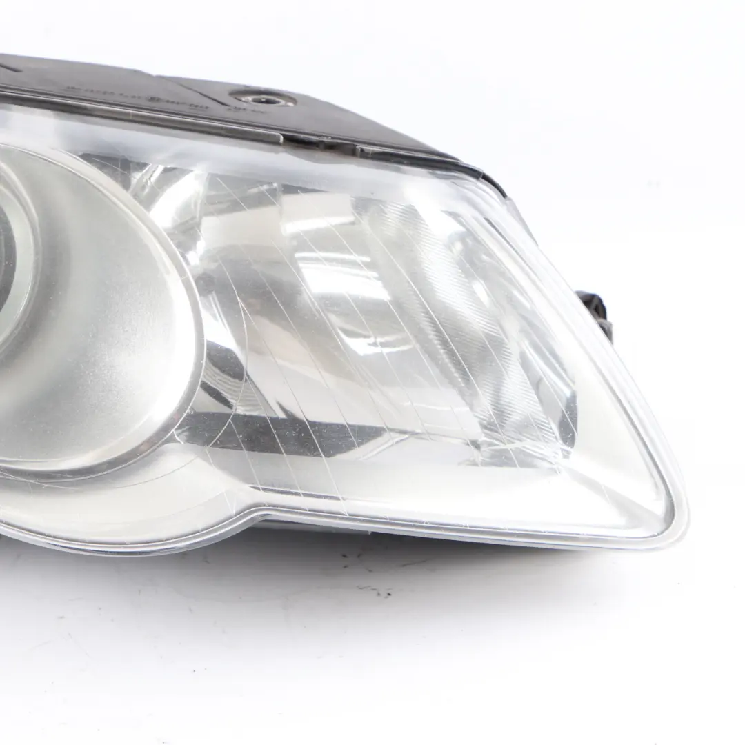 Headlight Headlamp Light Lamp Front Right O/S to Volkswagen Passat B6 with Part number 3C0941006AD Volkswagen Passat B6 Headlight Headlamp Light Lamp Front Right O/S - SKU rhd-3C0941006AD - Part number 3C0941006AD