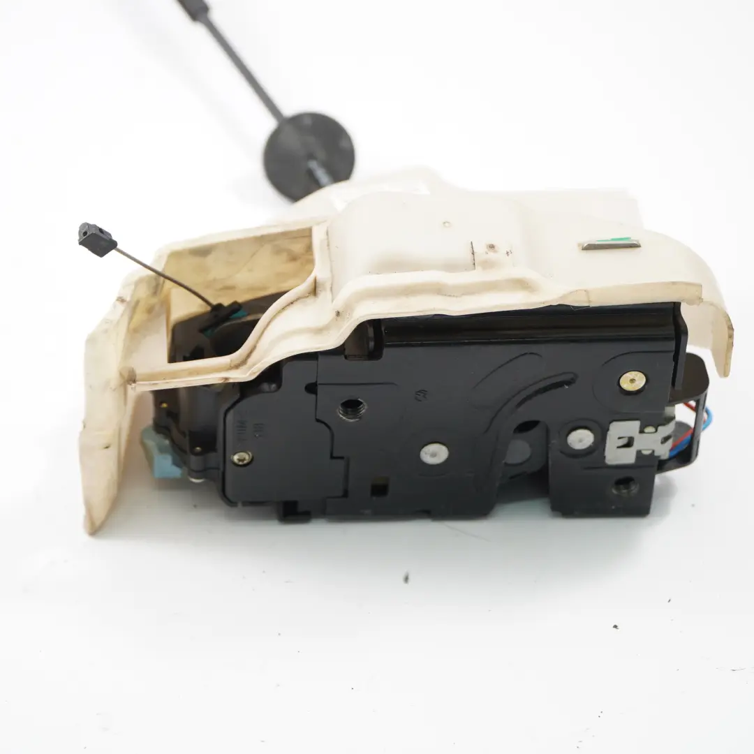 Door Lock VW Volkswagen Golf 5 Touran Front Right O/S Latch Mechanism to with Part number 3D2837016 Door Lock VW Volkswagen Golf 5 Touran Front Right O/S Latch Mechanism - SKU rhd-3D2837016 - Part number 3D2837016