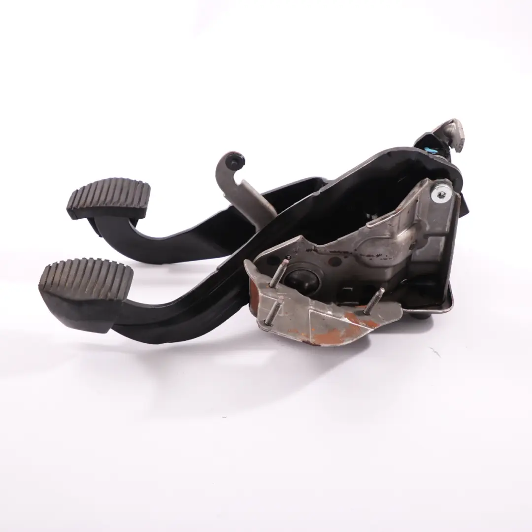 Citroen Berlingo Brake Clutch Pedal Assembly Box Manual Transmission to with Part number 4500FV Citroen Berlingo Brake Clutch Pedal Assembly Box Manual Transmission - SKU rhd-4500FV - Part number 4500FV