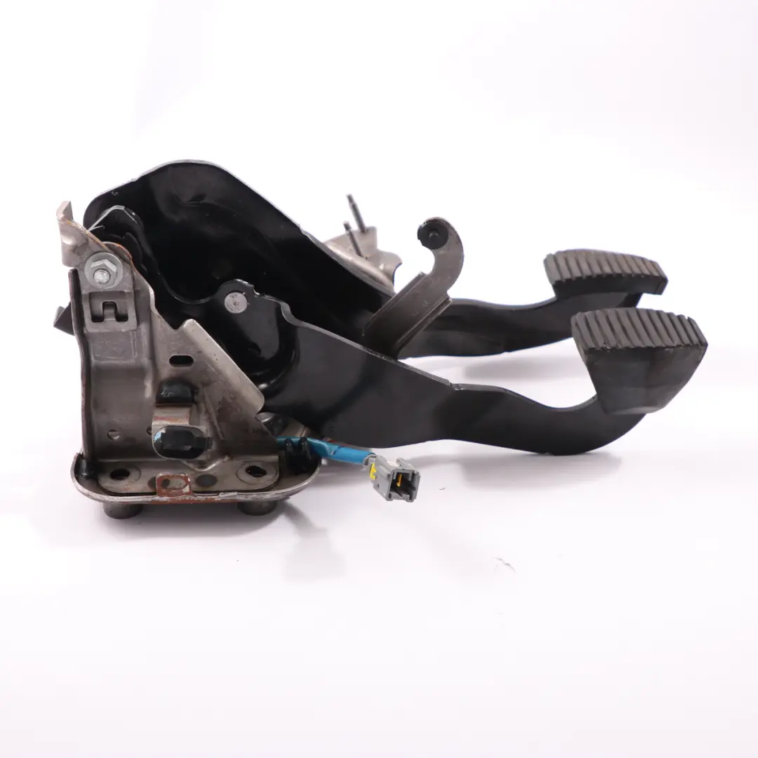 Citroen Berlingo Brake Clutch Pedal Assembly Box Manual Transmission to with Part number 4500FV Citroen Berlingo Brake Clutch Pedal Assembly Box Manual Transmission - SKU rhd-4500FV - Part number 4500FV