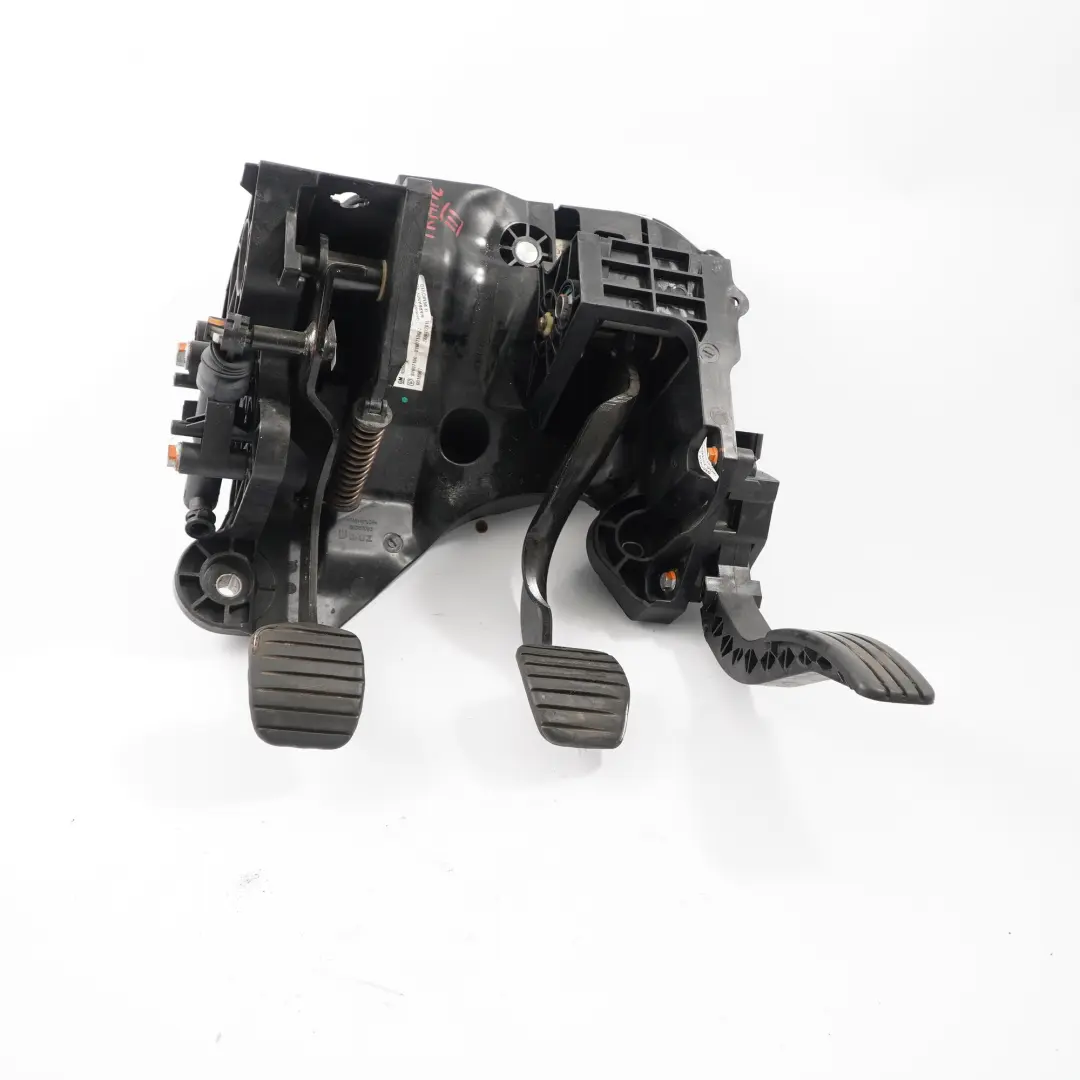 Brake Clutch Pedal Box Assembly to Renault Trafic III Vauxhall Vivaro B with Part number 465104286R Renault Trafic III Vauxhall Vivaro B Brake Clutch Pedal Box Assembly - SKU rhd-465104286R - Part number 465104286R