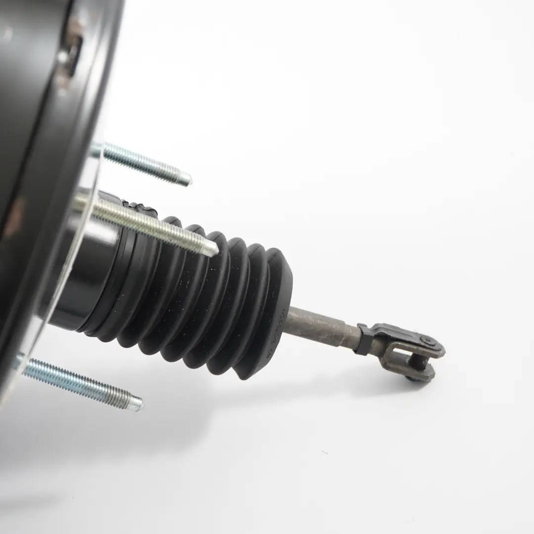 Brake Servo Renault Trafic Vauxhall Vivaro 1.6 Brake Master Cylinder to with Part number 472101336R Brake Servo Renault Trafic Vauxhall Vivaro 1.6 Brake Master Cylinder - SKU rhd-472101336R - Part number 472101336R