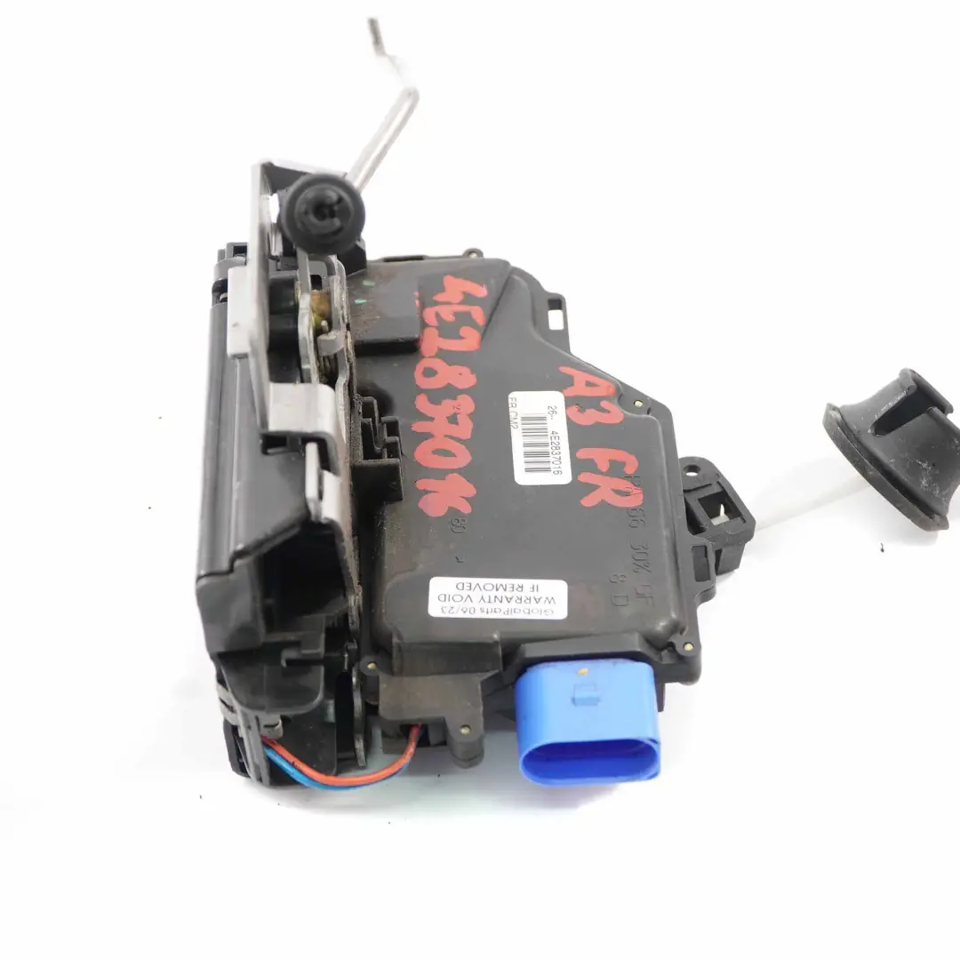Door Lock Latch Front Right O/S Catch Actuator Mechanism to Audi A3 8P with Part number 4E2837016 Audi A3 8P Door Lock Latch Front Right O/S Catch Actuator Mechanism - SKU rhd-4E2837016 - Part number 4E2837016