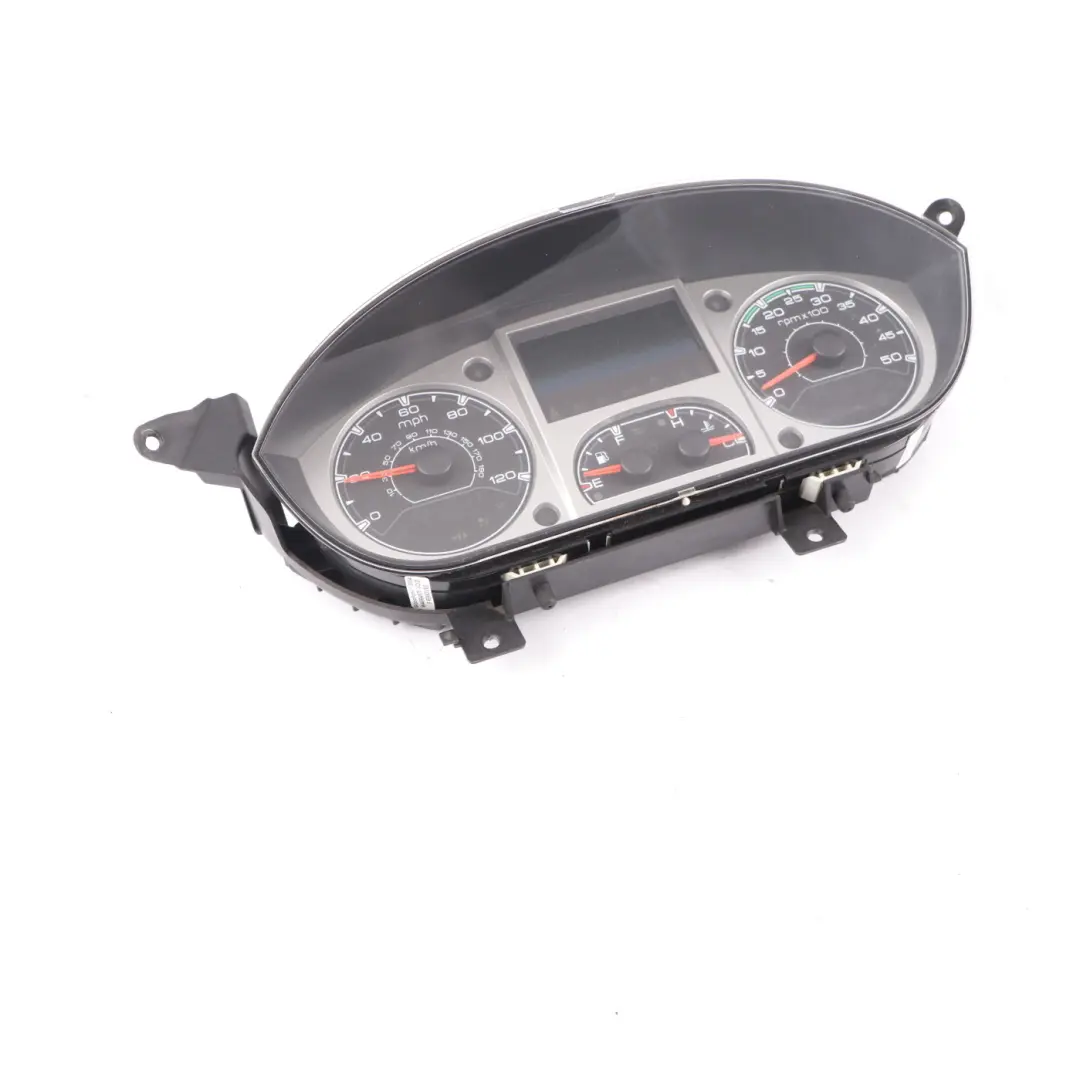 Instrument Cluster Speedo Clocks Meter Manual to Iveco Daily 3 Diesel with Part number 5801318881 Iveco Daily 3 Diesel Instrument Cluster Speedo Clocks Meter Manual - SKU rhd-5801318881 - Part number 5801318881
