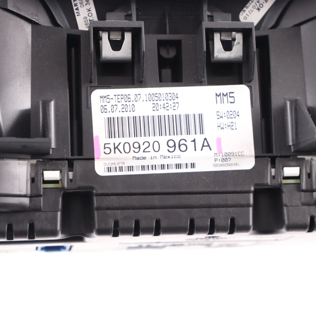 Instrument Cluster Speedo Clocks Manual to VW Volkswagen Golf 6 Diesel with Part number 5K0920961A VW Volkswagen Golf 6 Diesel Instrument Cluster Speedo Clocks Manual - SKU rhd-5K0920961A - Part number 5K0920961A