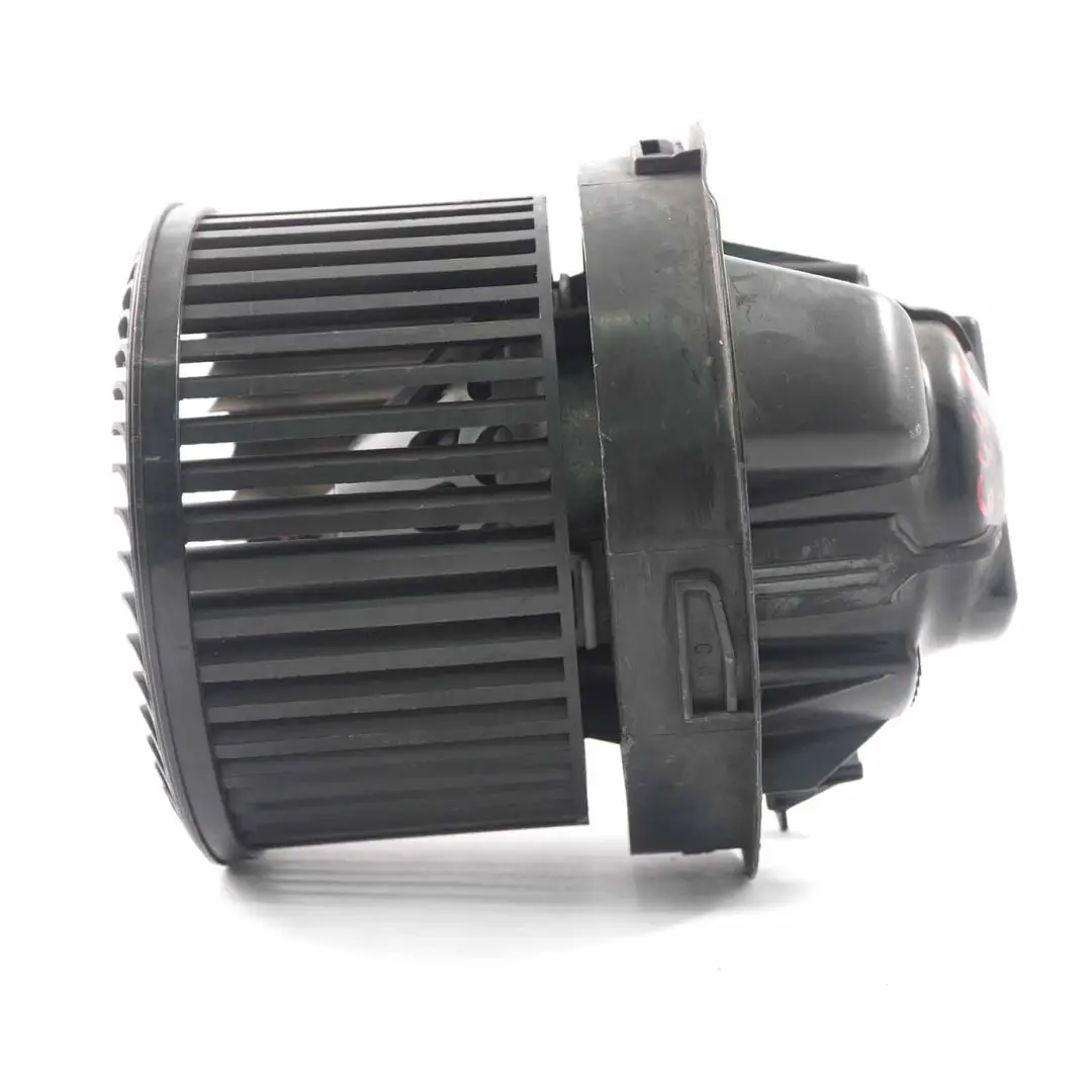 Heater Blower Motor Fan Unit to Peugeot 207 with Part number 6441V5 Peugeot 207 Heater Blower Motor Fan Unit - SKU rhd-6441V5 - Part number 6441V5